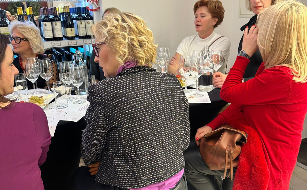 c3c07d528f6ea78bcfbb7160906a1576